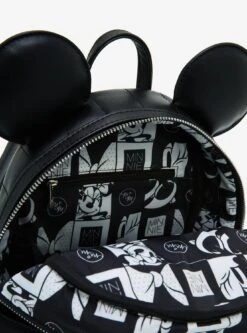 Loungefly Disney Minnie Mouse Puffer Ears Mini Backpack - BoxLunch Exclusive -Bioworld Store 20894140 av3