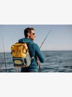 Star Wars Roll-Top Cooler Backpack 9 Star Wars Roll-Top Cooler Backpack -Bioworld Store 31001567 av2 1