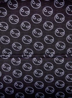 Loungefly Marvel Spider-Man Black & White Suit Quilted Figural Backpack -Bioworld Store 33959364 av3